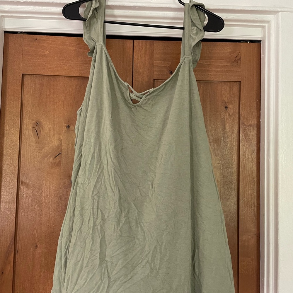 Size 4 torrid super soft tank top